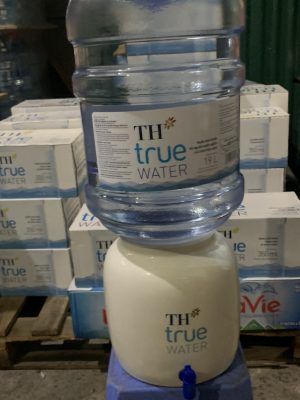 Bình nước tinh khiết TH True Water 19L 3 Bình nước tinh khiết TH True Water 19L 8